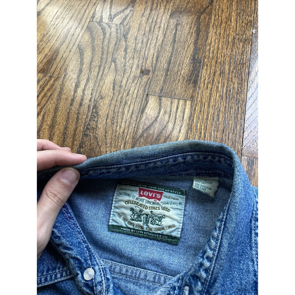 Vintage Levis Denim Shirt Mens Size Large Blue Y2K Button Up Long Sleeve - Picture 7 of 12